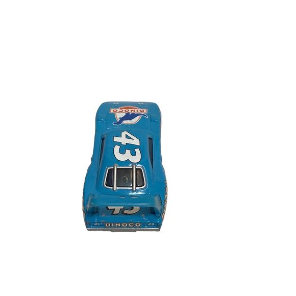1970 PLYMOUTH SUPERBIRD #43 DINOCO | CARS - DISNEY PIXAR METAL DIECAST preowned - Picture 2 of 7